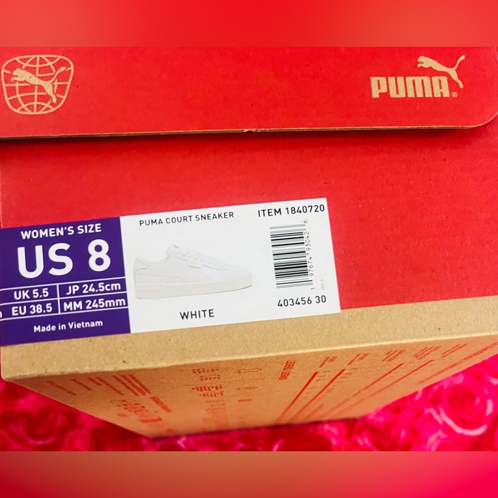 New Puma Women's White and Gold court Sneakers Size 8 - Picture 8 of 11